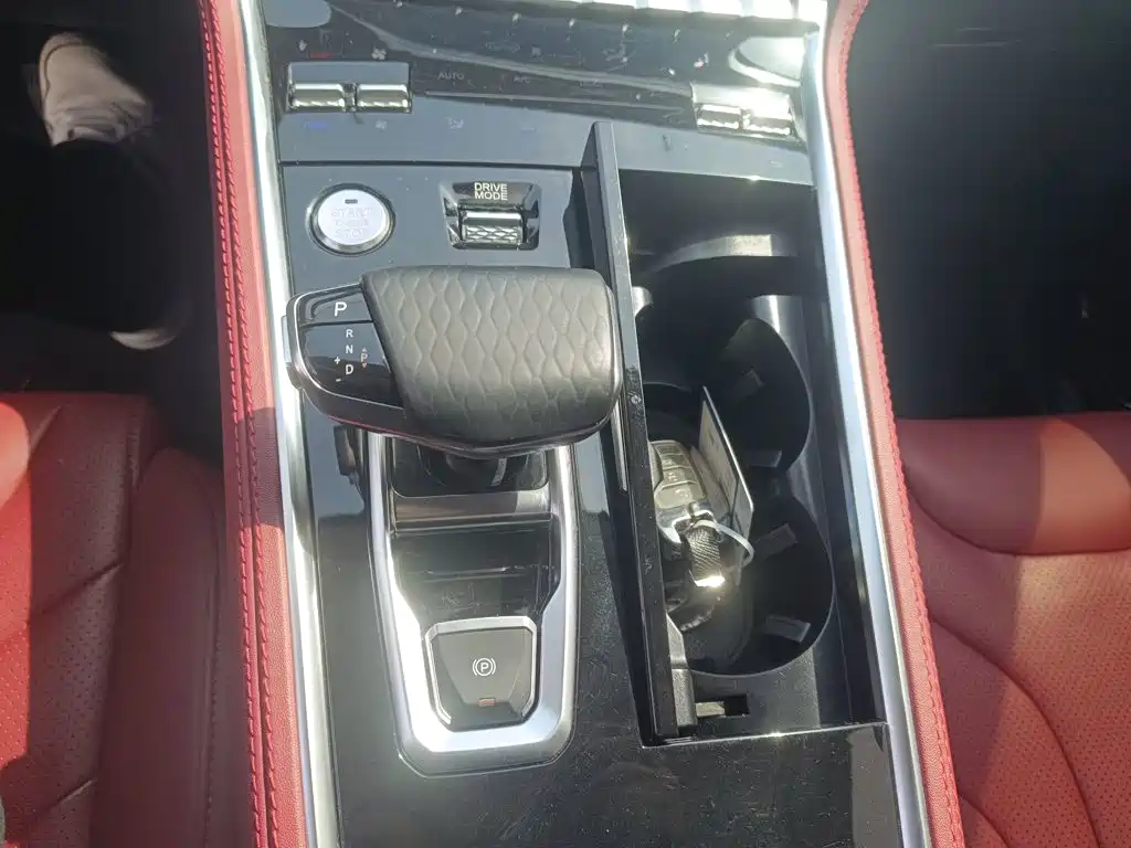 Changan CS85 COUPE 2020 — фото 10