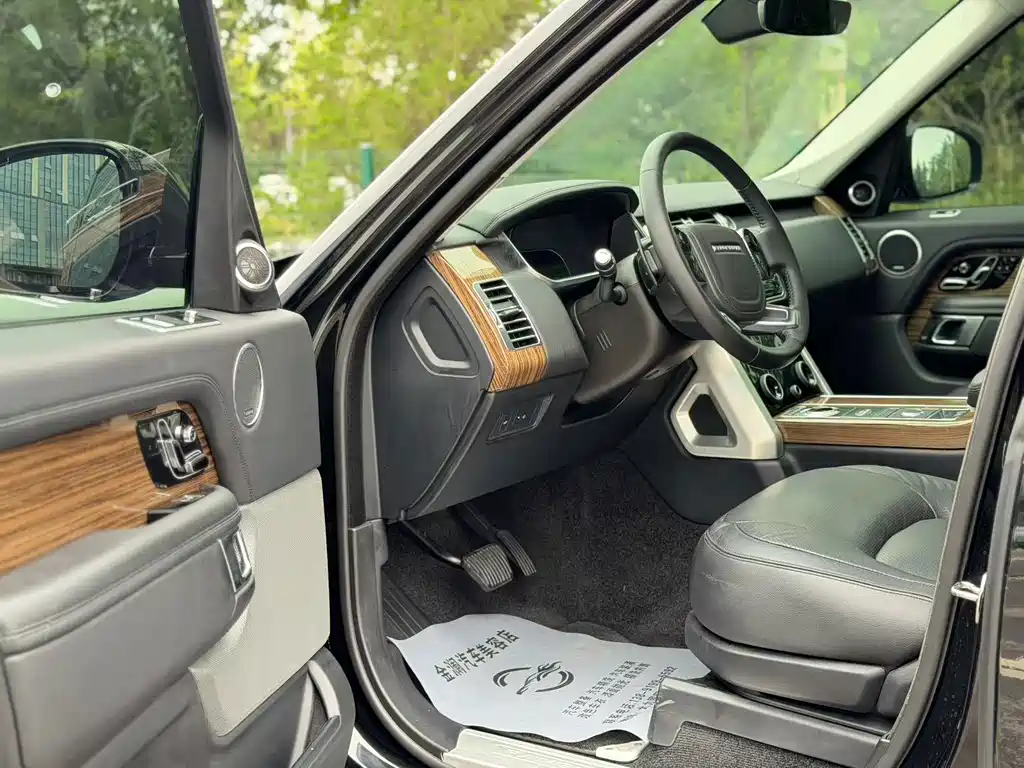 Land Rover Range Rover 2019 — фото 4