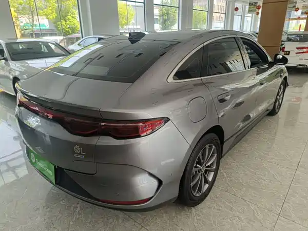 BYD Qin L 2025