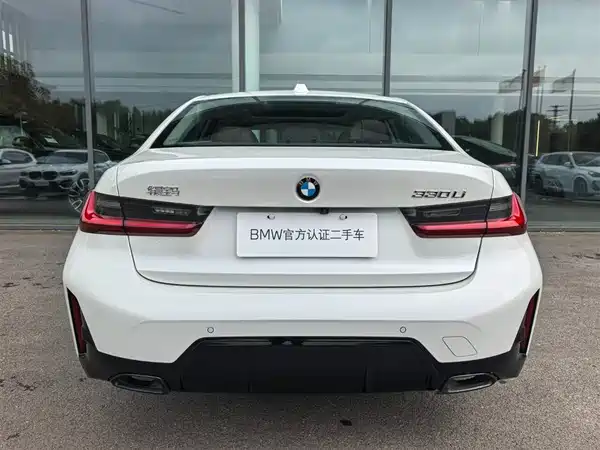 BMW 3 Series 2025
