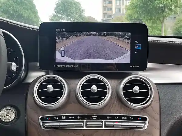 Mercedes-Benz GLC 2022