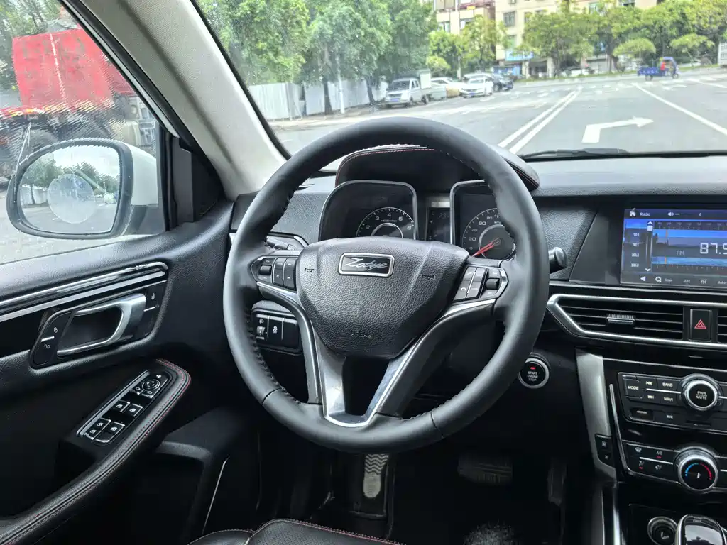 Zotye Damai X5 2016 — фото 9