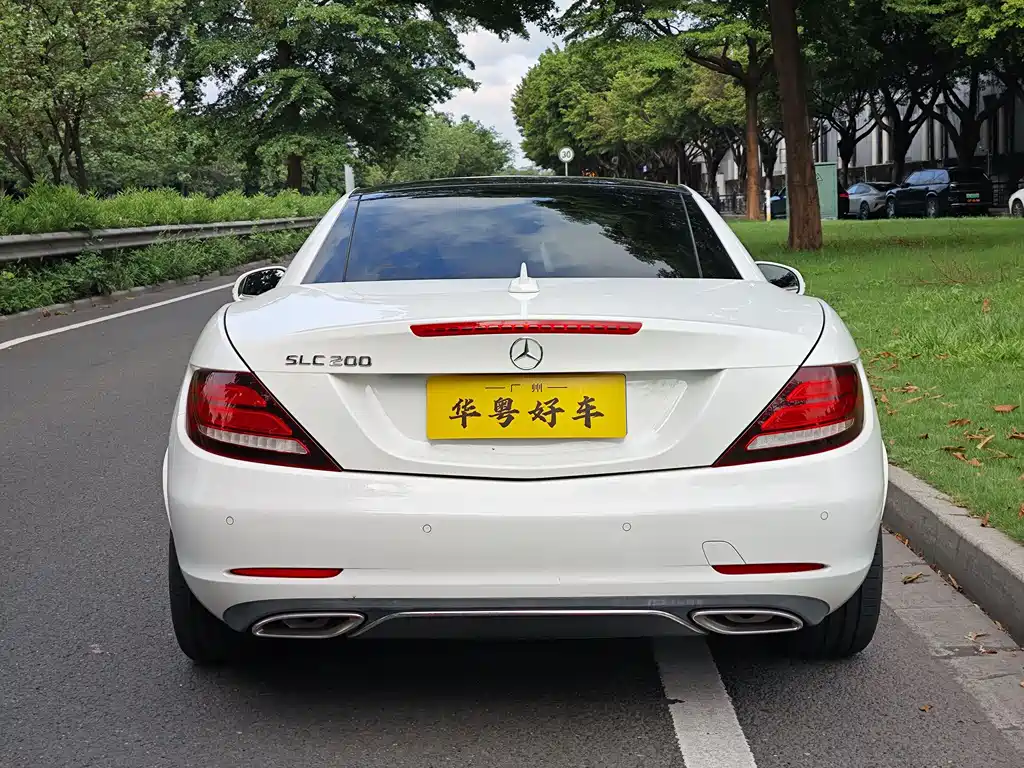 Mercedes-Benz SLC 2017 — фото 26