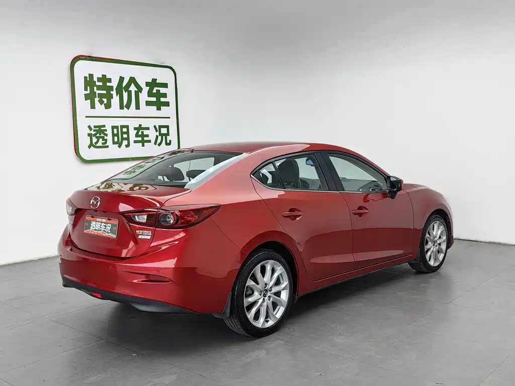 Mazda 3 Axela 2016