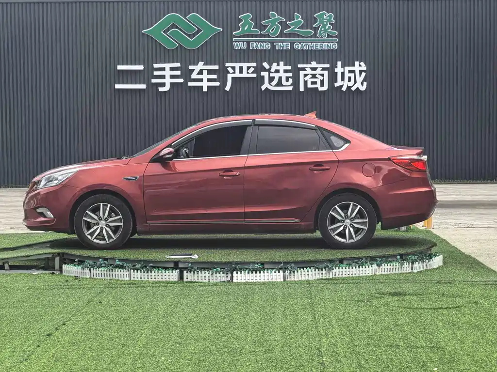 Changan Eado 2015 — фото 19