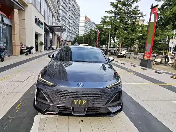 Changan UNI-V 2023