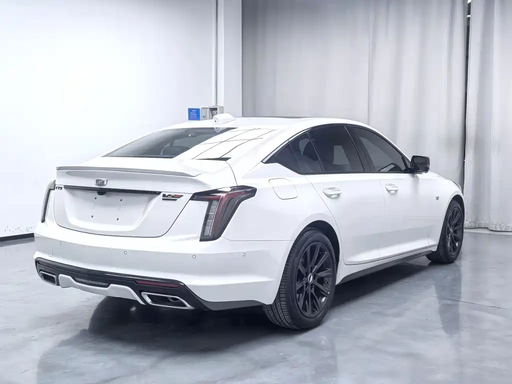 Cadillac CT5 2025 — фото 10