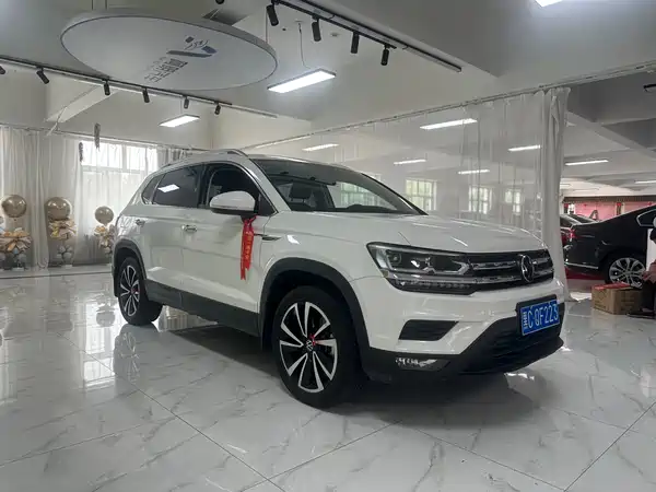 Volkswagen Tharu 2021