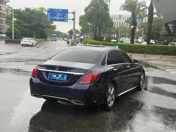 Mercedes-Benz C-Class 2019