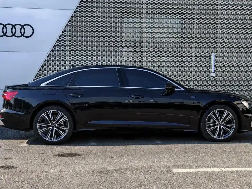 Audi A6L 2024 — фото 3