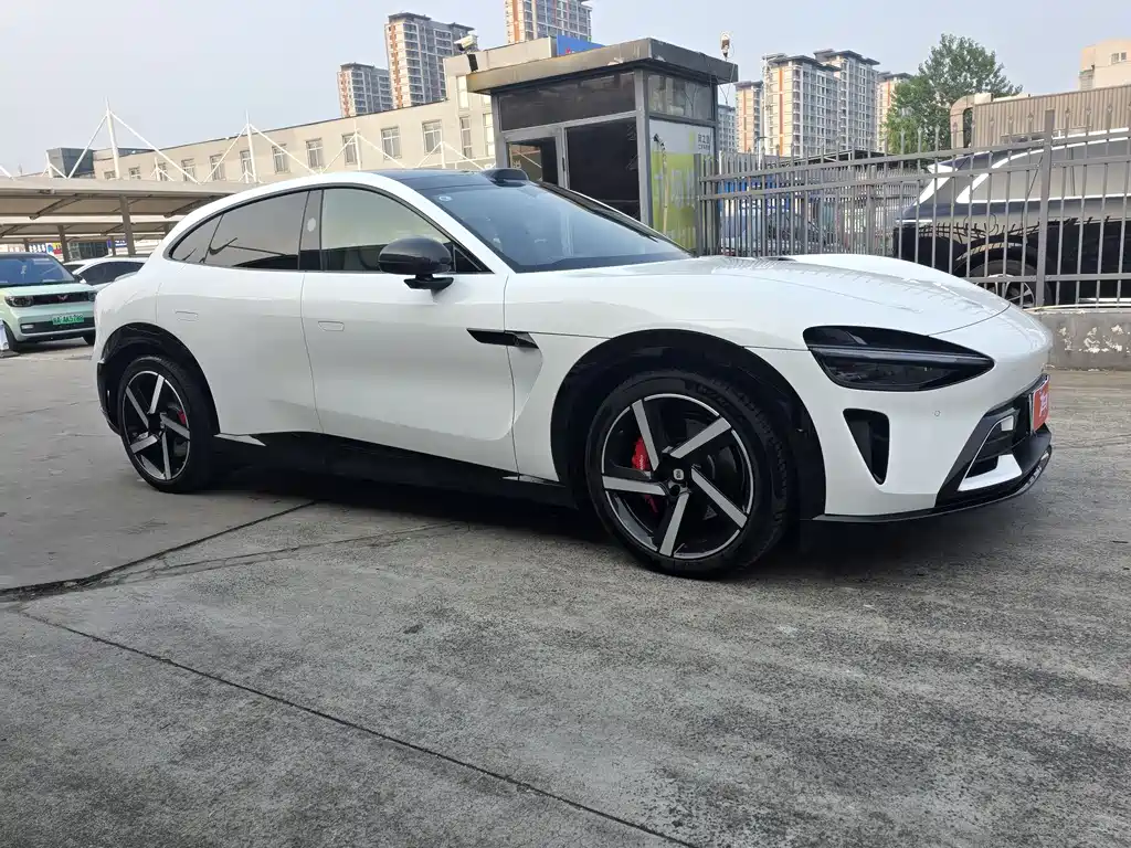 Xiaomi YU7 2025 — фото 2