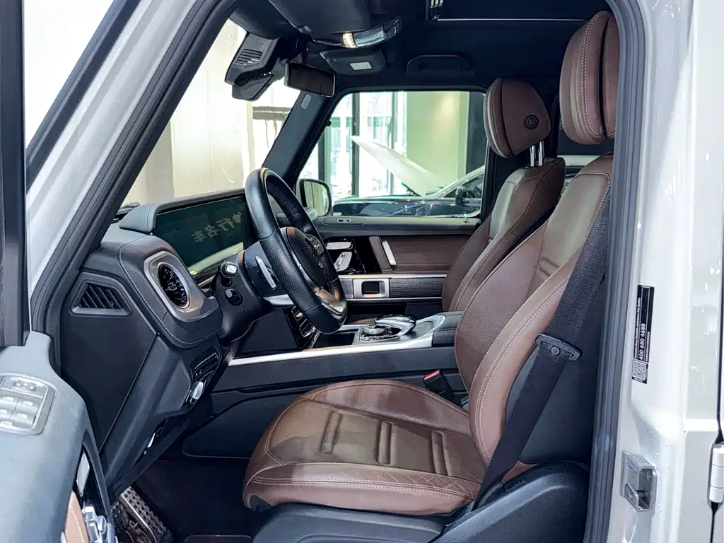 Mercedes-Benz G-Class 2022 — фото 18