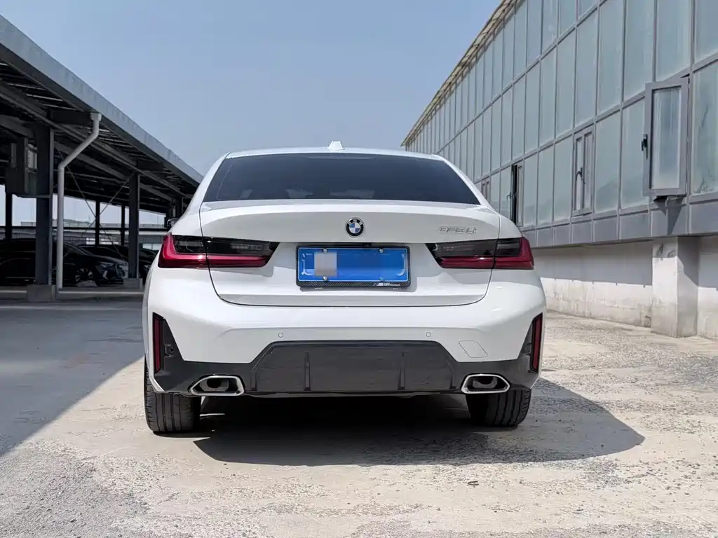 BMW 3 Series 2024