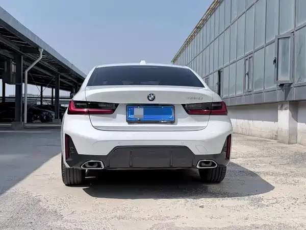 BMW 3 Series 2024