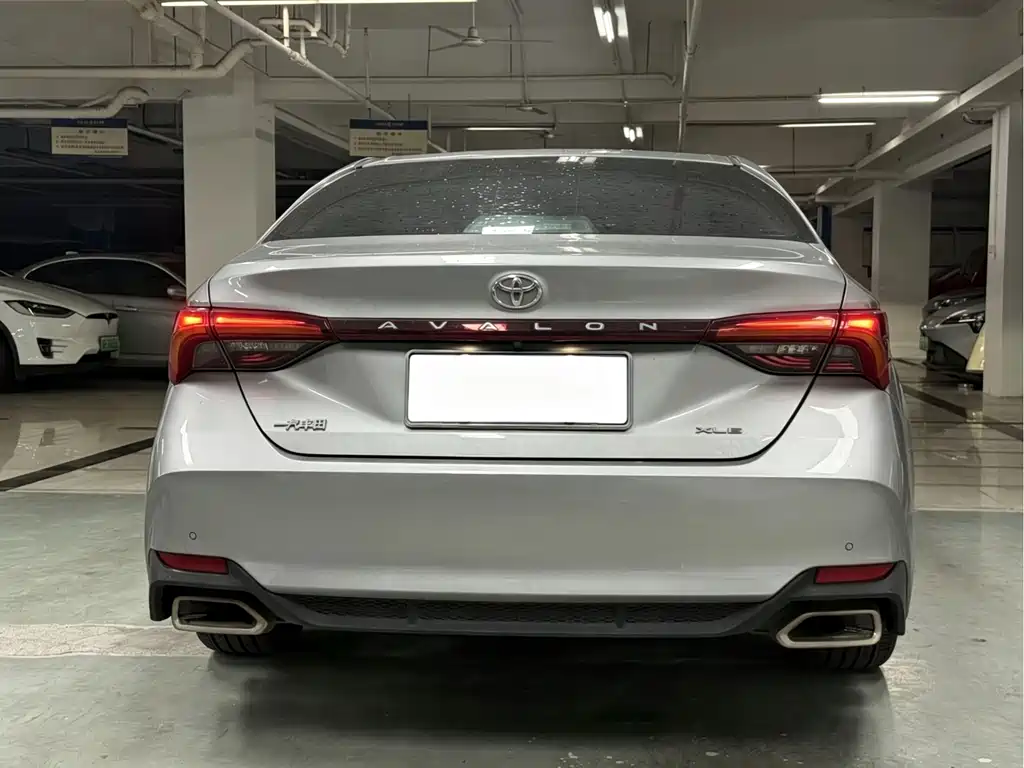 Toyota Avalon 2019 — фото 5