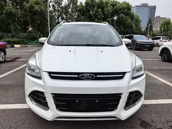 Ford Kuga 2015