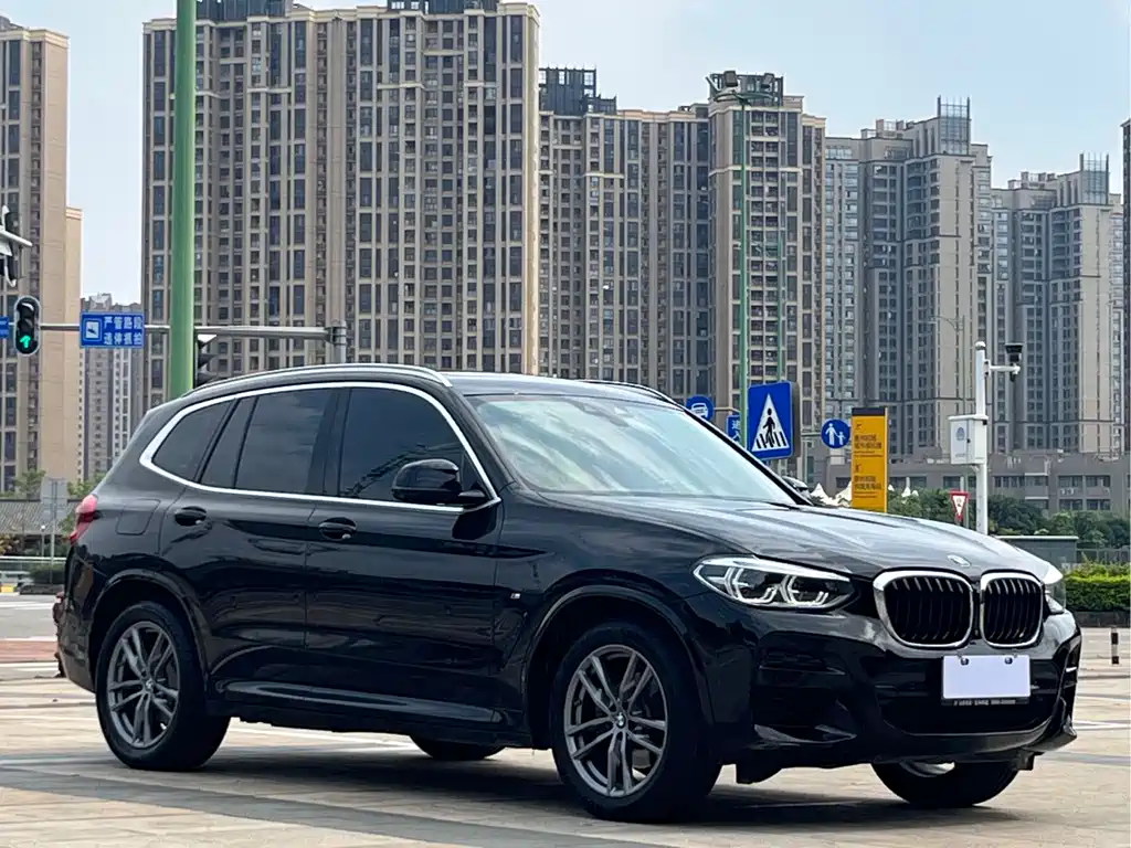 BMW X3 2021 — фото 3