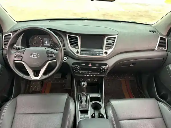 Hyundai Tucson 2015