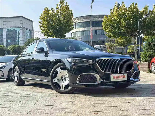 Mercedes-Benz Maybach S-Class 2024