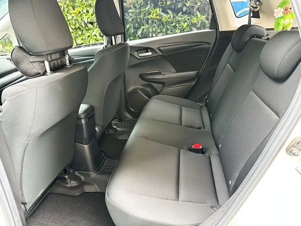 Honda Fit 2017 — фото 16