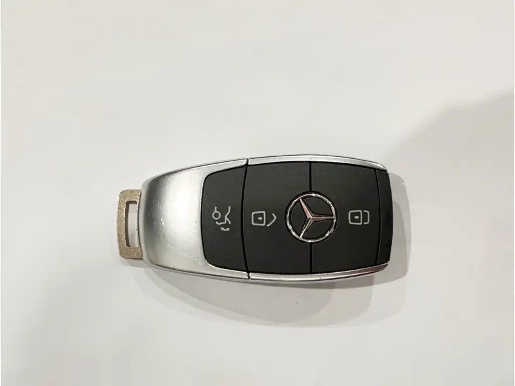Mercedes-Benz GLE 2023 — фото 16