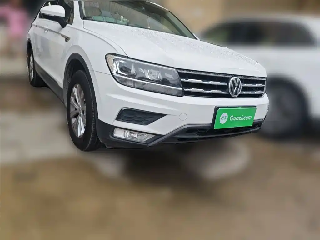 Volkswagen Tiguan L 2018 — фото 3