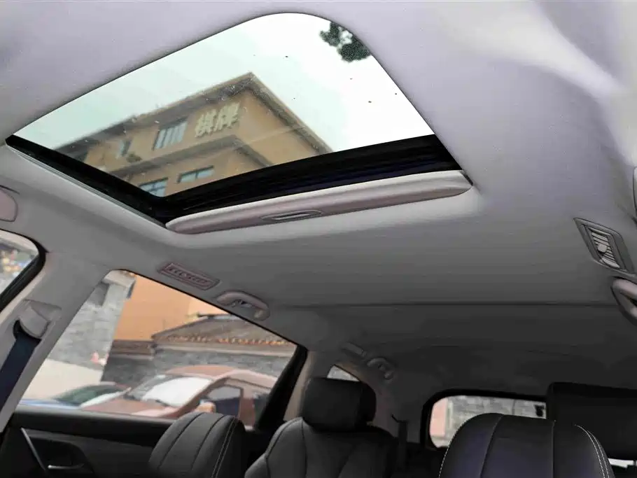 BYD MAX New Energy 2019 — фото 19
