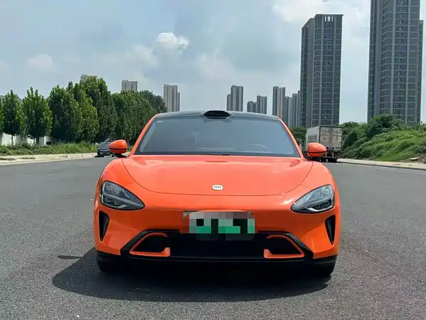 Xiaomi SU7 2025