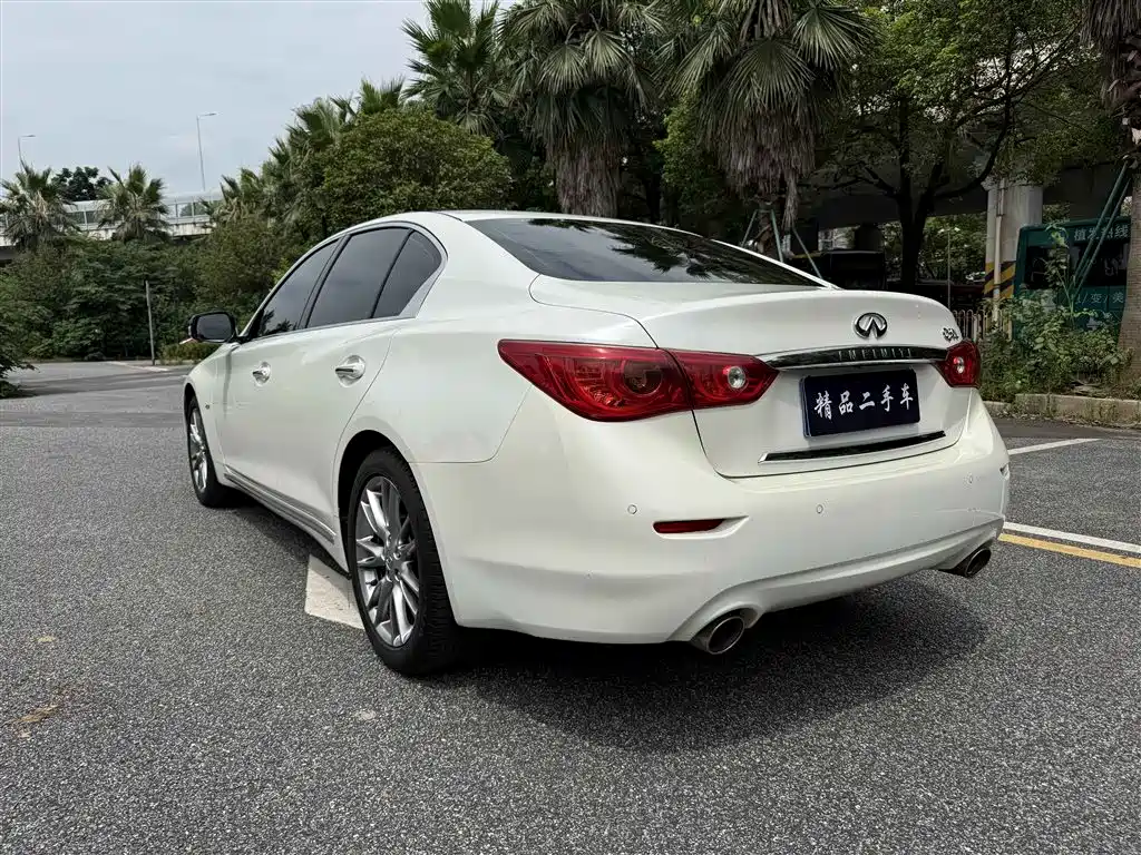 Infiniti Q50L 2016