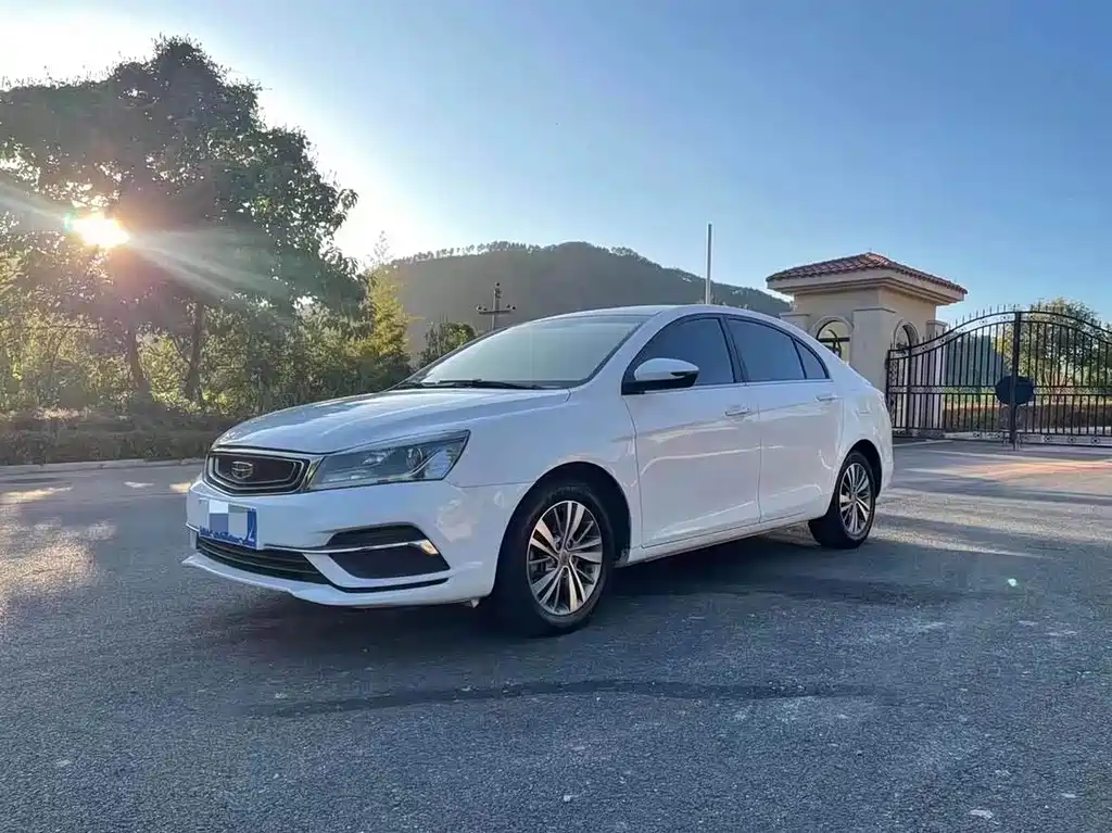 Geely Emgrand 2018