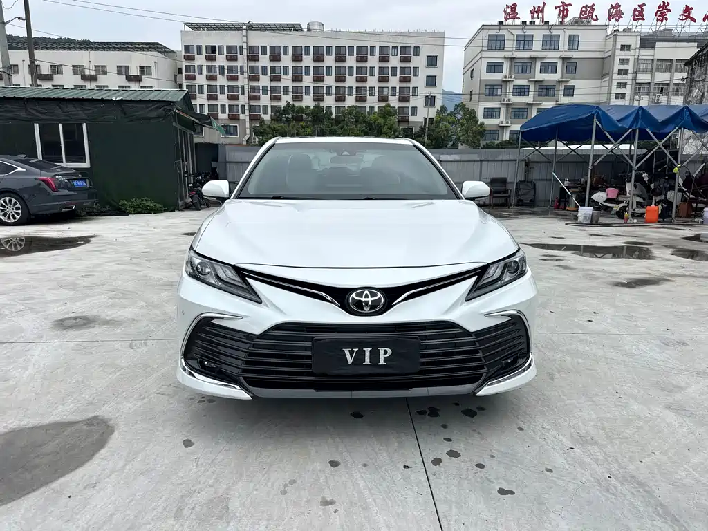 Toyota Camry 2023