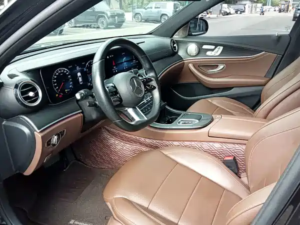 Mercedes-Benz E-Class 2020