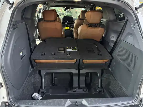 Toyota Sienna 2026