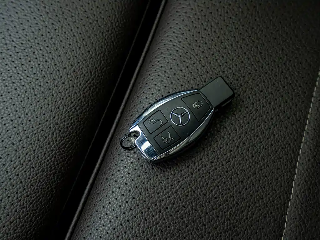 Mercedes-Benz GLC 2018 — фото 25