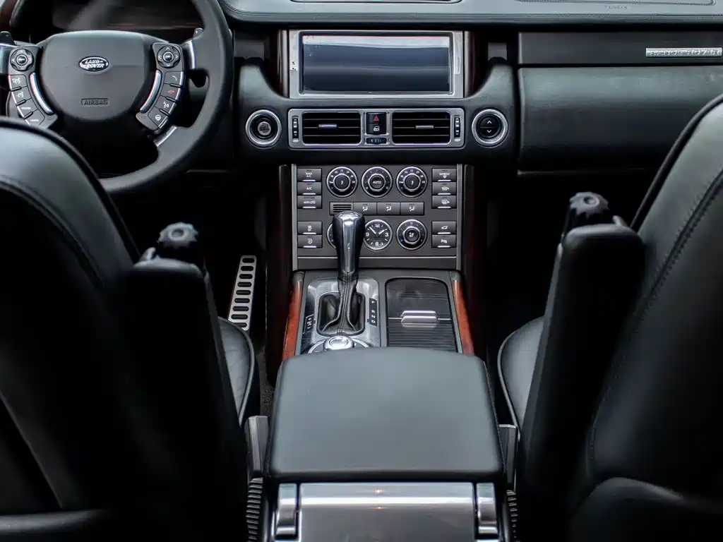 Land Rover Range Rover 2011 — фото 14