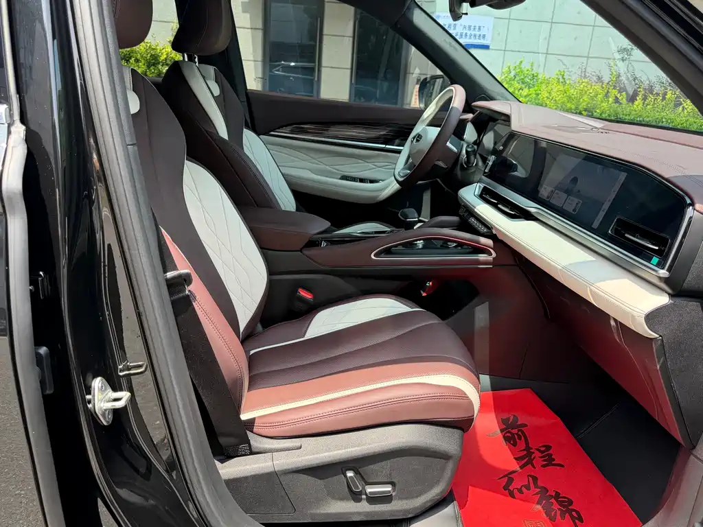 Geely Xingyue L 2024 — фото 10
