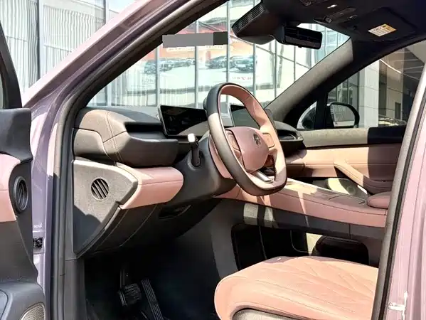 NIO EC6 2025
