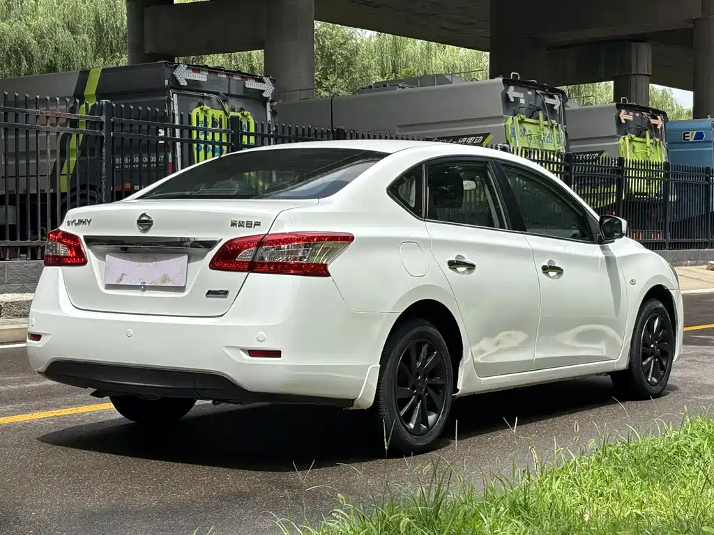 Nissan Sylphy 2015