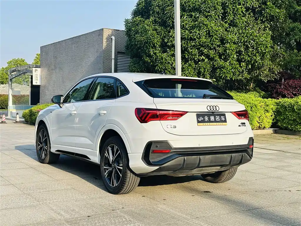 Audi Q3 Sportback 2023 — фото 17