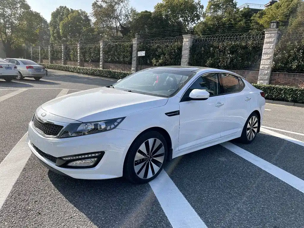 Kia K5 2012