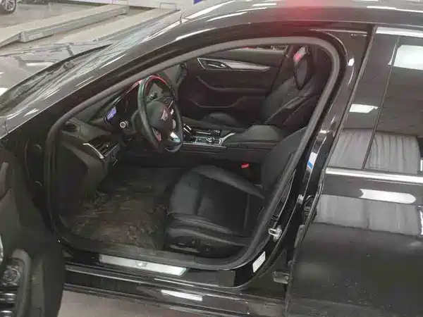 Cadillac CT5 2022