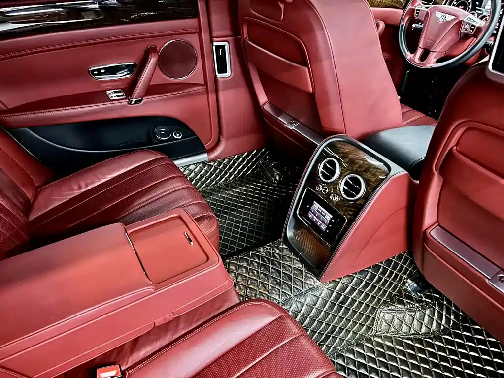 Bentley Flying Spur 2016 — фото 13