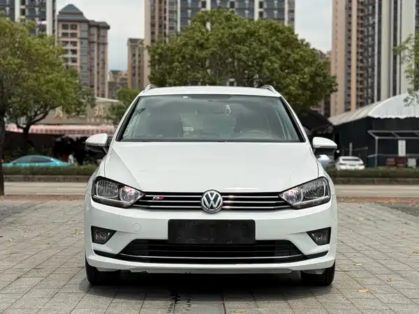 Volkswagen Golf Jialu 2016