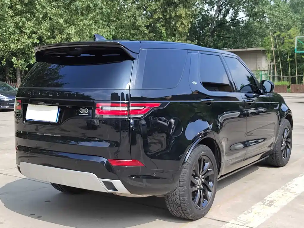 Land Rover Discovery 2020 — фото 16