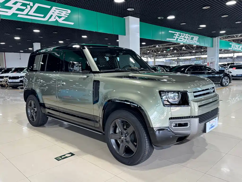 Land Rover Defender 2024 — фото 3