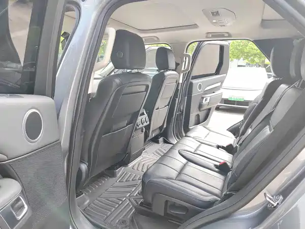 Land Rover Discovery 2020