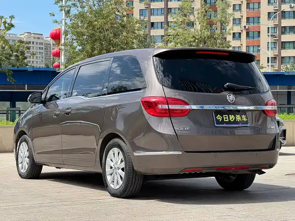 Buick GL8 2017