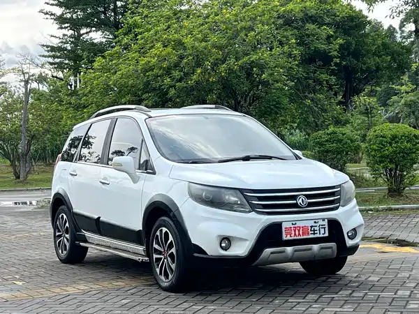 Dongfeng Jingyi X5 2015