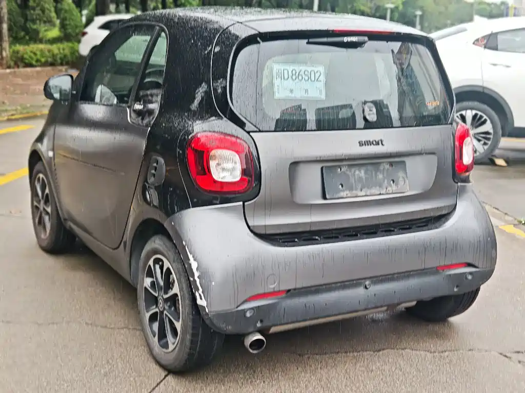 smart Fortwo 2016 — фото 5