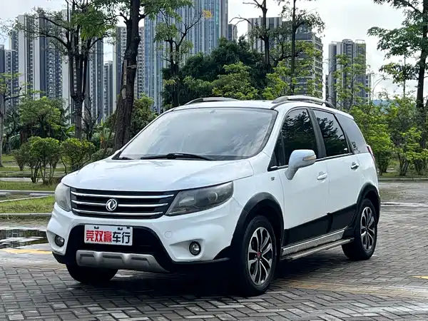 Dongfeng Jingyi X5 2015